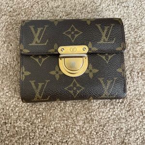 ‼️VINTAGE! LOUIS VUITTON KOALA wallet‼️ See pictures for condition.
